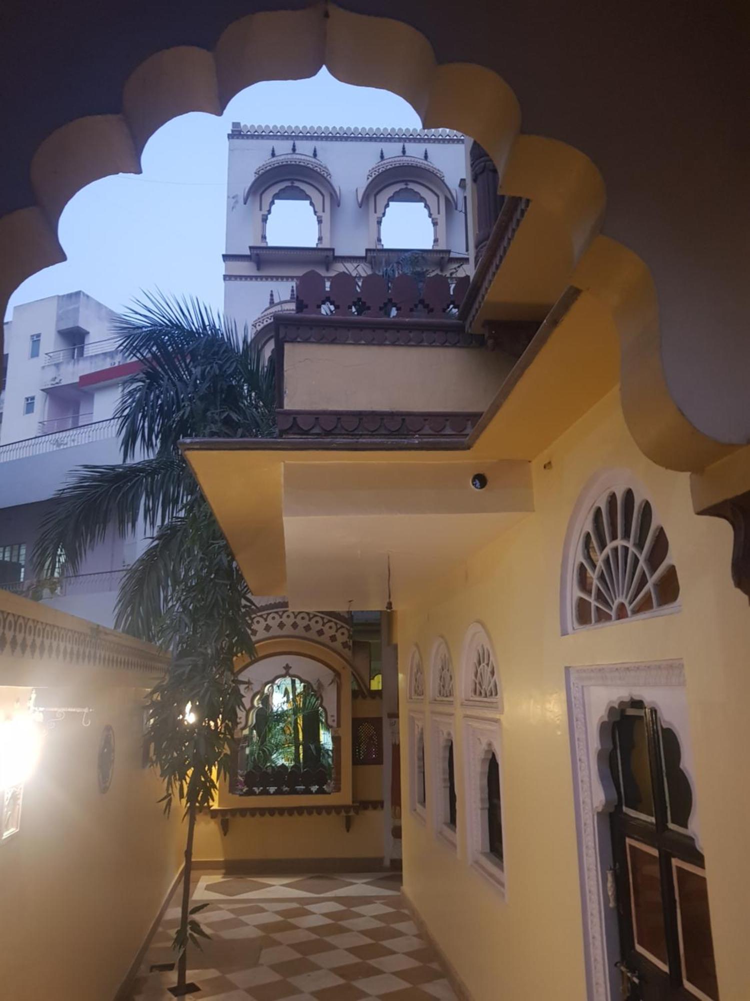 자이푸르 Sureli Haveli 아파트 외부 사진